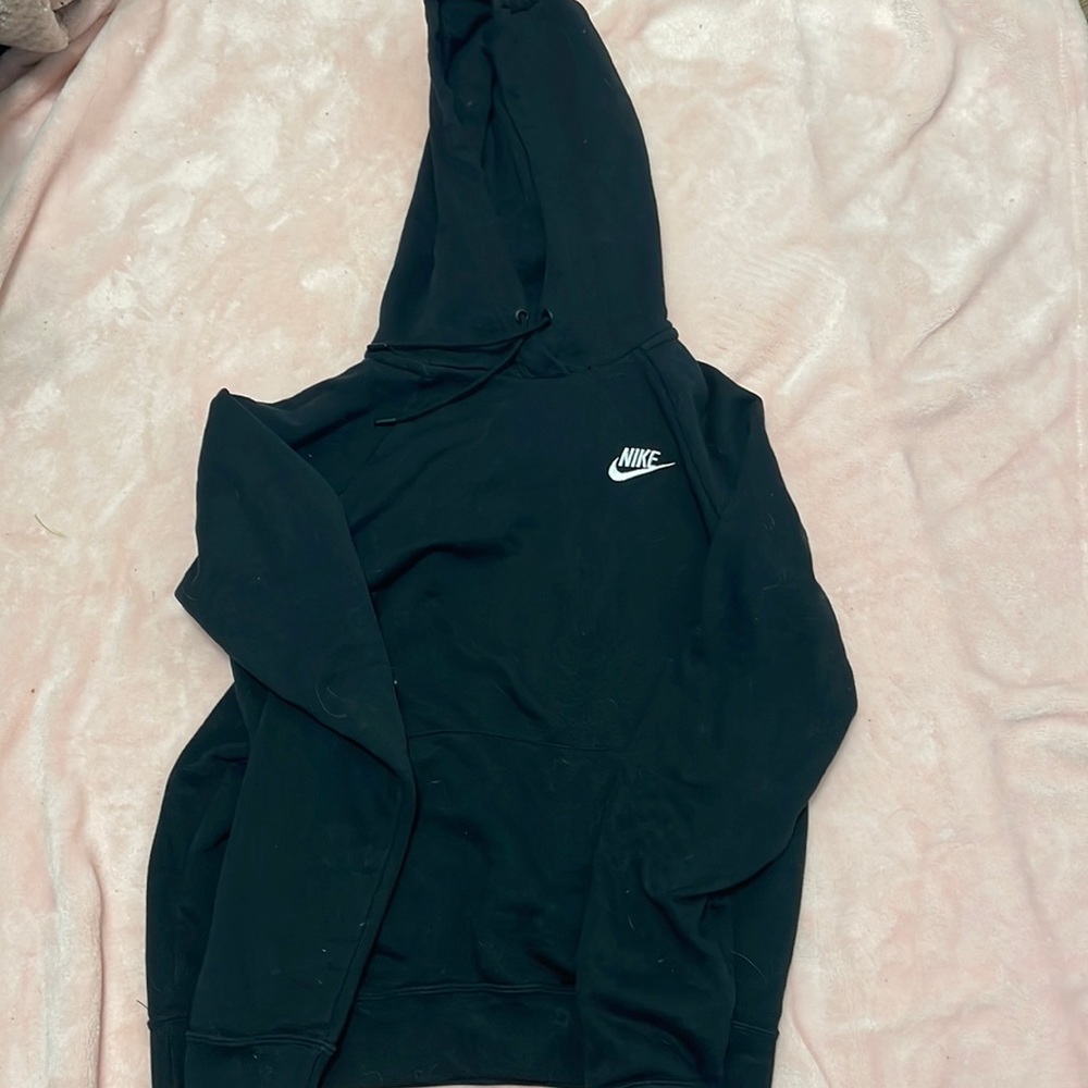 Black nike hoodie